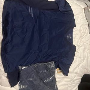 Scrubs. Shirt size 2x. Scrub pants XL. Navy Blue.